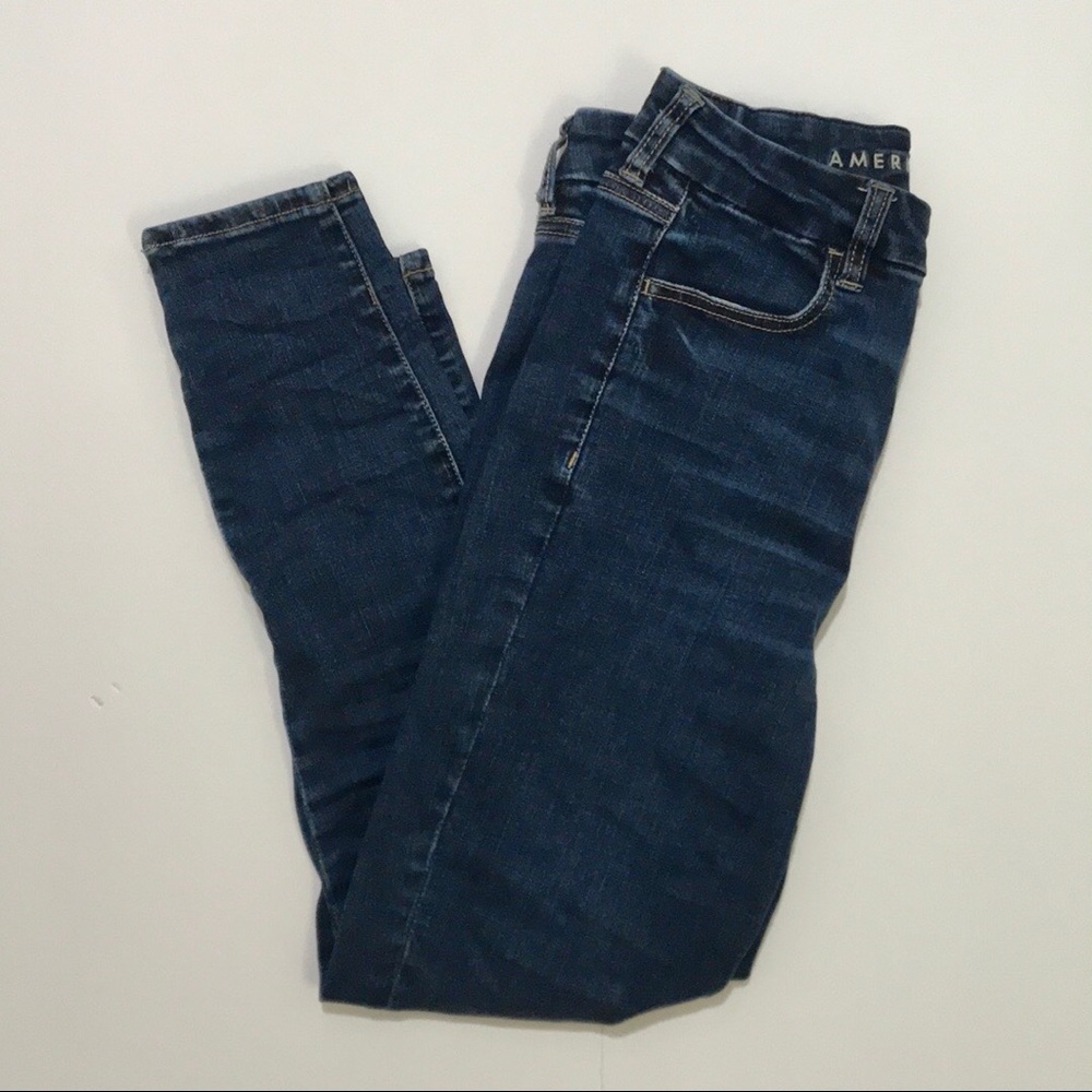 American Eagle Curvy Jeans